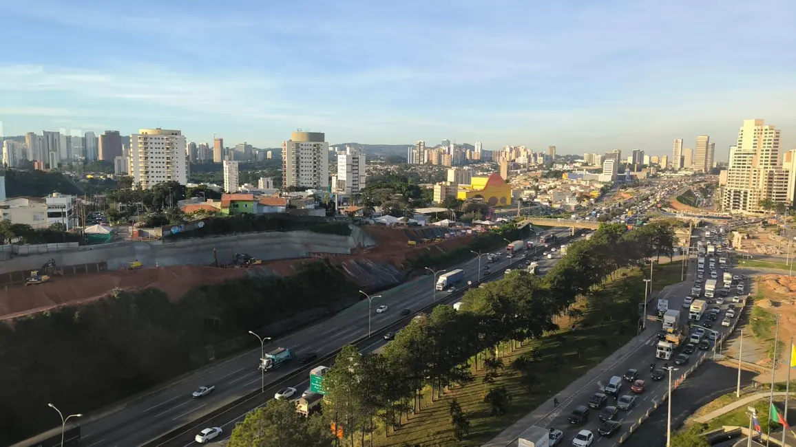 Foto 7 de Sala Comercial com 1 quarto para alugar, 636m2 em Vila Pouso Alegre, Barueri - SP