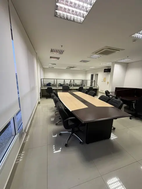 Foto 1 de Sala Comercial com 2 quartos para alugar, 86m2 em Sítio Tamboré Alphaville, Barueri - SP