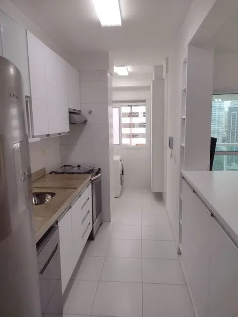 Foto 3 de Apartamento com 2 quartos para alugar, 76m2 em Barueri - SP