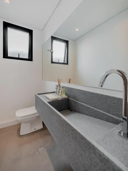 Foto 9 de Sobrado com 4 quartos à venda, 318m2 em Alphaville, Santana De Parnaiba - SP