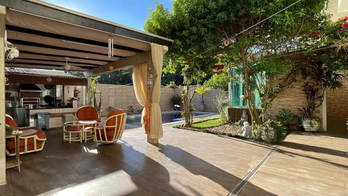 Foto 3 de Sobrado com 4 quartos à venda, 400m2 em Alphaville, Santana De Parnaiba - SP