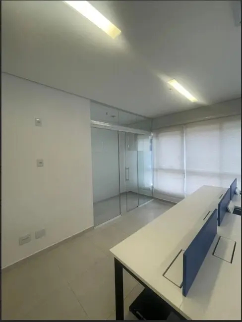 Foto 1 de Sala Comercial com 2 quartos à venda, 95m2 em Sítio Tamboré Alphaville, Barueri - SP