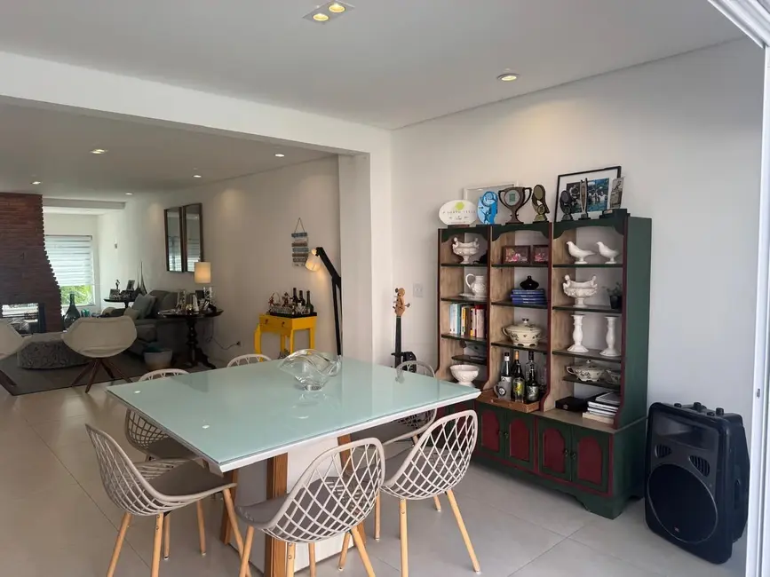 Foto 2 de Sobrado com 4 quartos à venda, 346m2 em Alphaville, Santana De Parnaiba - SP