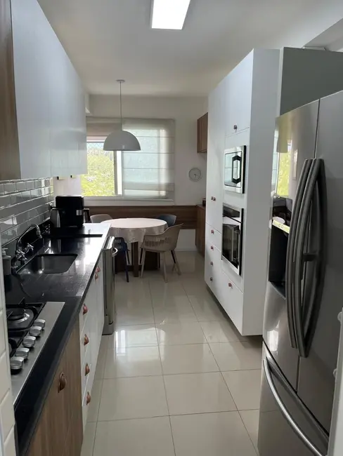 Foto 7 de Apartamento com 3 quartos para alugar, 200m2 em Tamboré, Santana De Parnaiba - SP