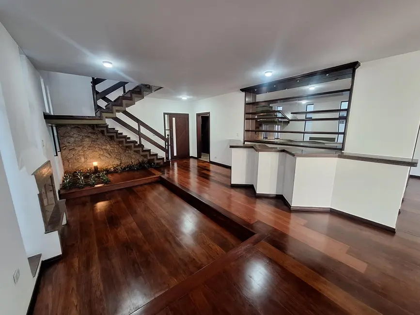 Foto 4 de Sobrado com 2 quartos para alugar, 308m2 em Alphaville, Santana De Parnaiba - SP