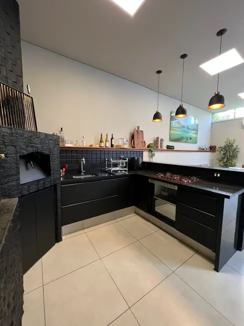 Foto 8 de Casa com 3 quartos para alugar, 300m2 em Tamboré, Santana De Parnaiba - SP