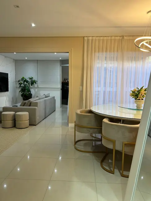 Foto 2 de Casa com 3 quartos para alugar, 300m2 em Tamboré, Santana De Parnaiba - SP