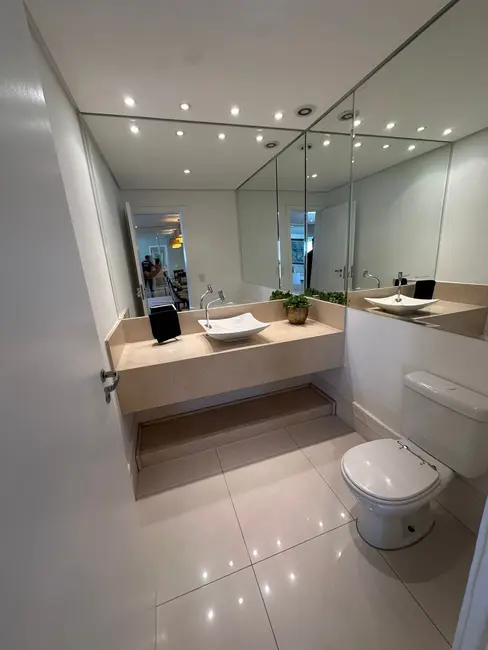 Foto 8 de Apartamento com 3 quartos para alugar, 212m2 em Barueri - SP