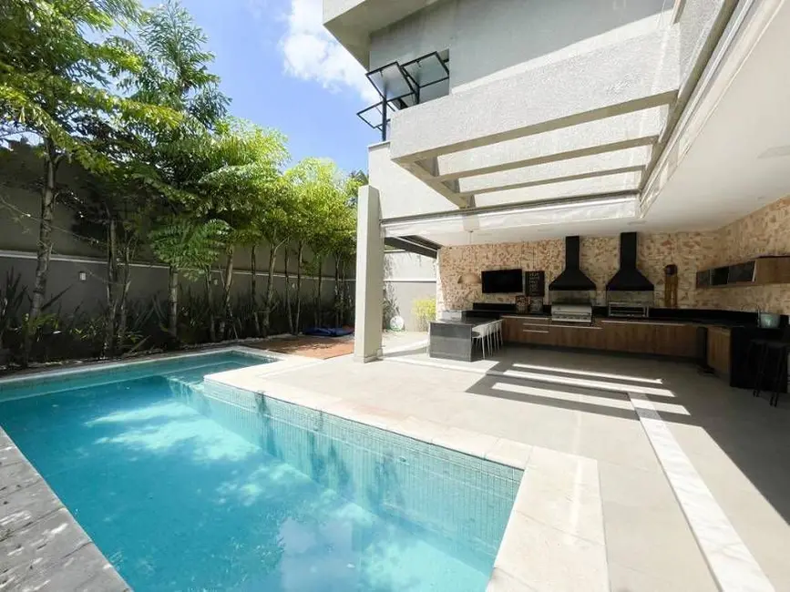 Foto 1 de Sobrado com 4 quartos para alugar, 500m2 em Tamboré, Santana De Parnaiba - SP