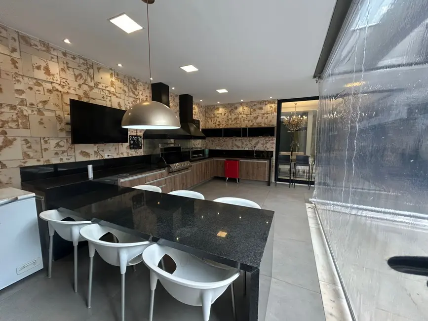 Foto 3 de Sobrado com 4 quartos para alugar, 500m2 em Tamboré, Santana De Parnaiba - SP