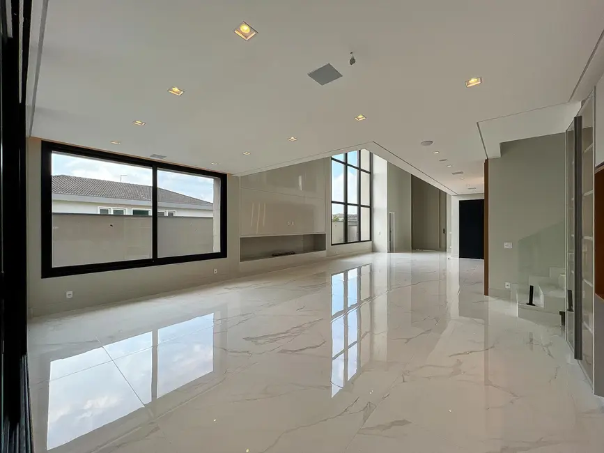 Foto 5 de Sobrado com 4 quartos à venda, 430m2 em Alphaville, Santana De Parnaiba - SP