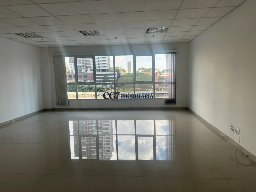 Foto 1 de Sala Comercial com 1 quarto para alugar, 53m2 em Sítio Tamboré Alphaville, Barueri - SP