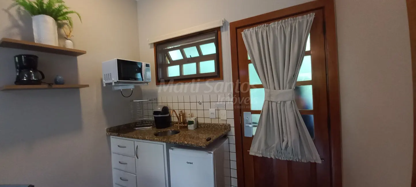 Foto 2 de Apartamento com 1 quarto à venda, 45m2 em Ilhabela - SP