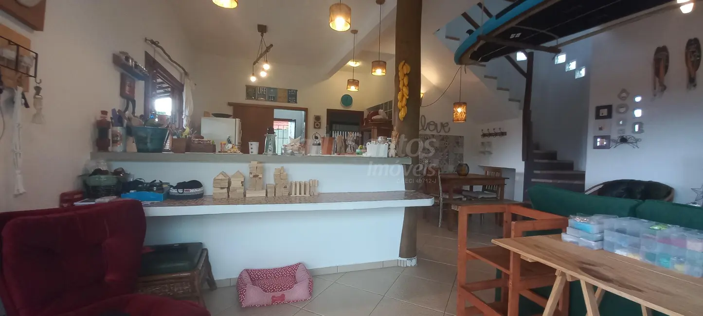 Foto 8 de Casa com 3 quartos à venda, 140m2 em Ilhabela - SP