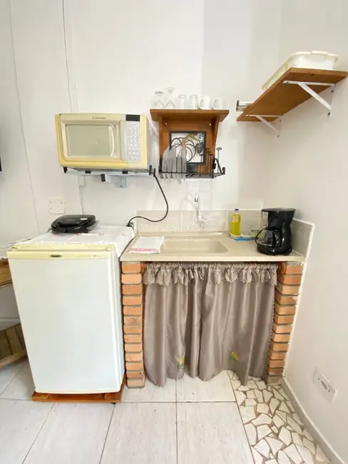 Foto 4 de Apartamento com 1 quarto para alugar, 20m2 em Ilhabela - SP