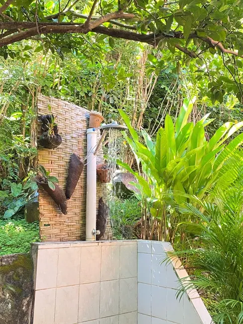 Foto 9 de Apartamento com 1 quarto para alugar, 28m2 em Ilhabela - SP