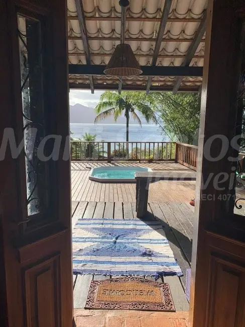 Foto 5 de Casa com 4 quartos à venda, 172m2 em Ilhabela - SP