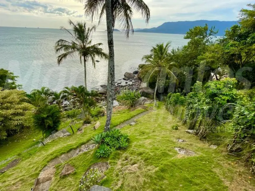 Foto 9 de Casa com 5 quartos à venda, 217m2 em Ilhabela - SP