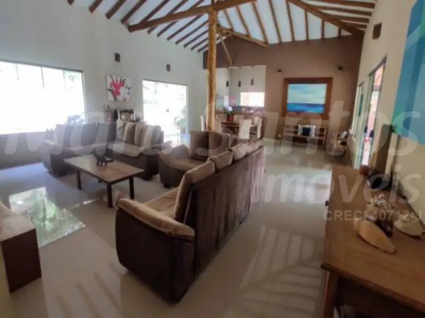 Casa com 5 quartos à venda, 300m2 em Barra Velha, Ilhabela - SP - imagem 9 Foto 9 de Casa com 5 quartos à venda, 300m2 em Barra Velha, Ilhabela - SP