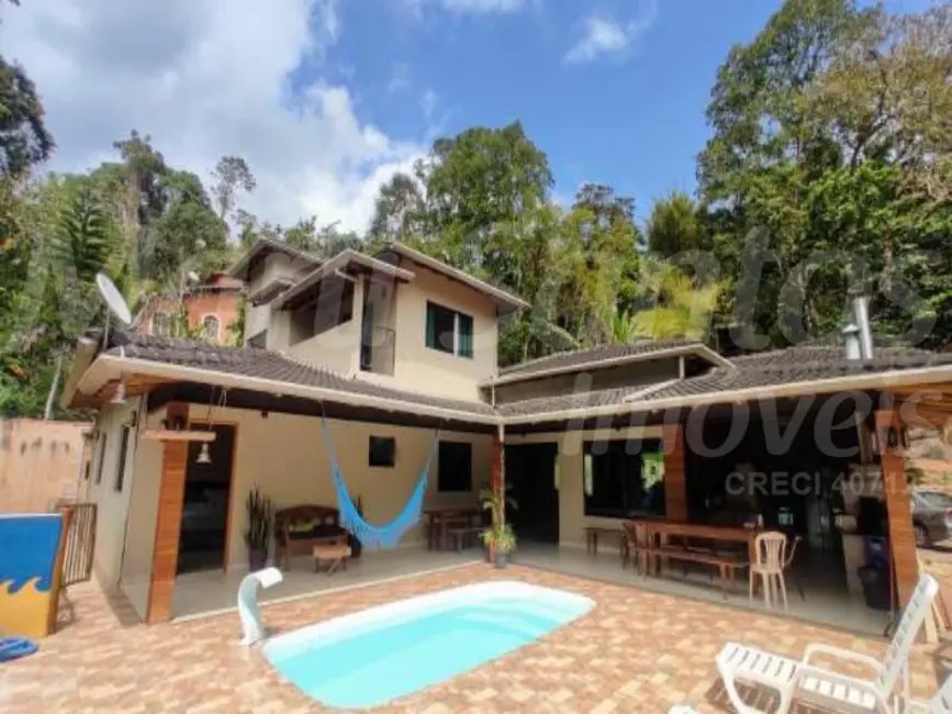 Foto 1 de Casa com 5 quartos à venda, 300m2 em Barra Velha, Ilhabela - SP