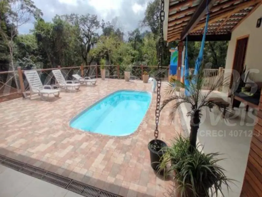 Casa com 5 quartos à venda, 300m2 em Barra Velha, Ilhabela - SP - imagem 4 Foto 4 de Casa com 5 quartos à venda, 300m2 em Barra Velha, Ilhabela - SP