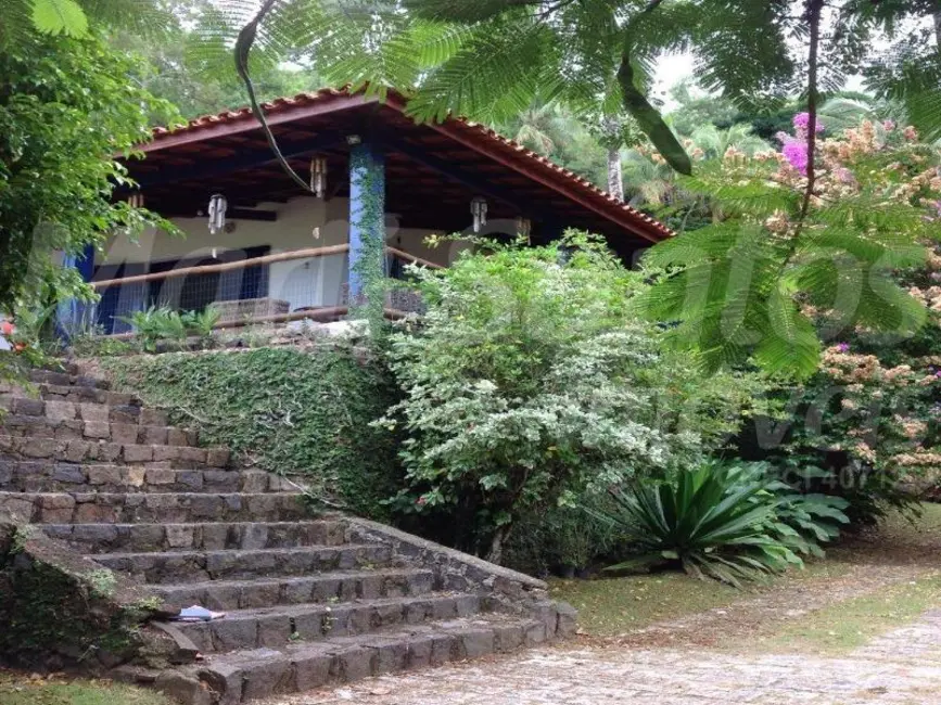 Foto 3 de Casa com 5 quartos à venda, 628m2 em Ilhabela - SP