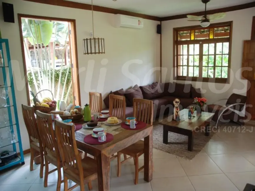 Foto 5 de Casa de Condomínio com 4 quartos à venda, 196m2 em Ilhabela - SP