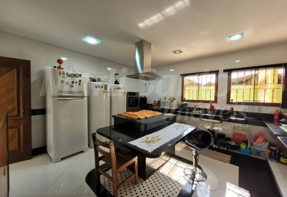 Foto 3 de Casa com 6 quartos à venda, 287m2 em Barra Velha, Ilhabela - SP