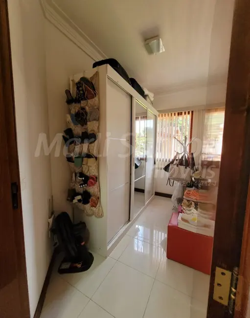 Foto 8 de Casa com 6 quartos à venda, 287m2 em Barra Velha, Ilhabela - SP