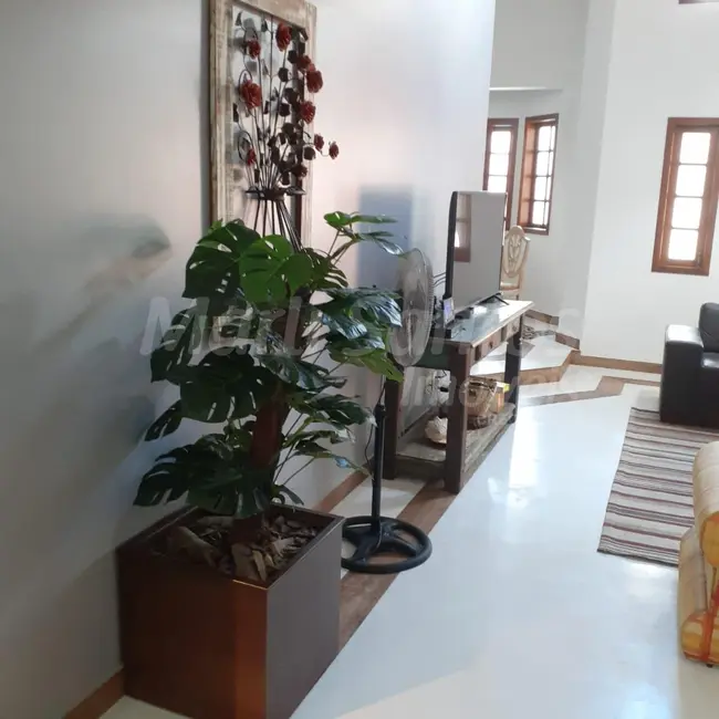 Foto 3 de Casa com 5 quartos à venda, 179m2 em Ilhabela - SP