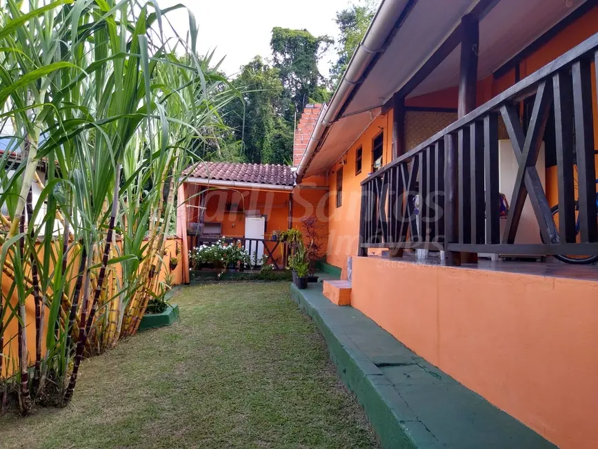 Foto 8 de Casa com 5 quartos à venda, 156m2 em Barra Velha, Ilhabela - SP