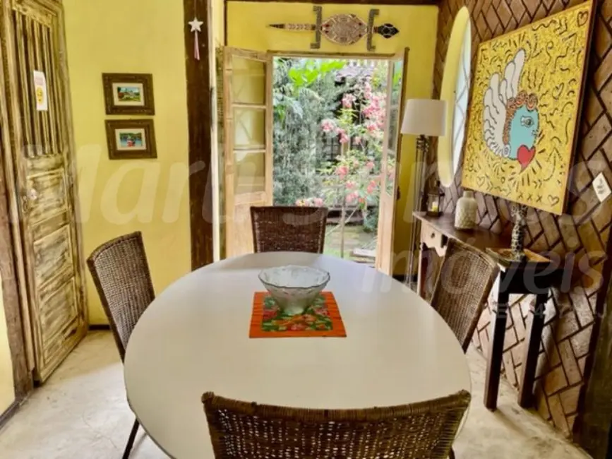 Foto 9 de Casa de Condomínio com 2 quartos à venda, 138m2 em Ilhabela - SP