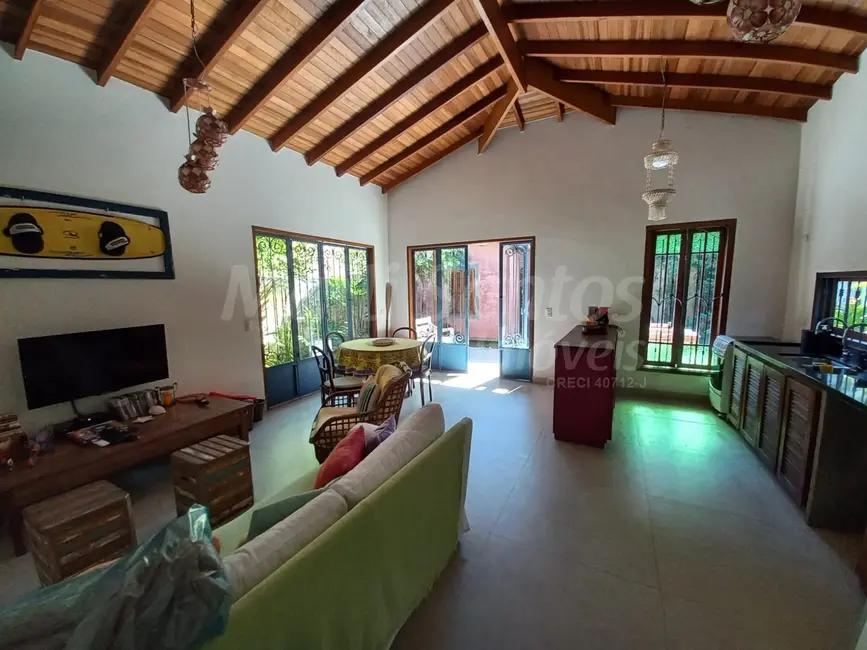 Foto 5 de Casa com 3 quartos à venda, 98m2 em Ilhabela - SP