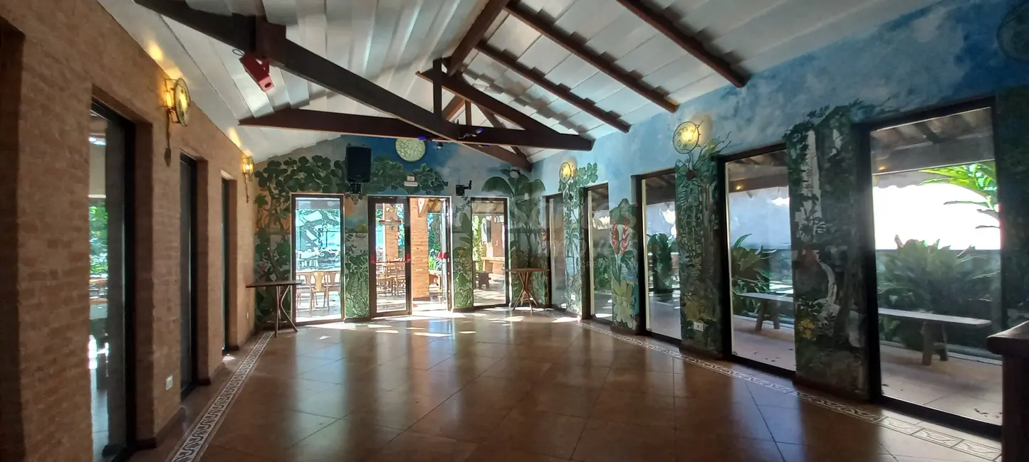 Foto 4 de Sala Comercial à venda, 398m2 em Ilhabela - SP