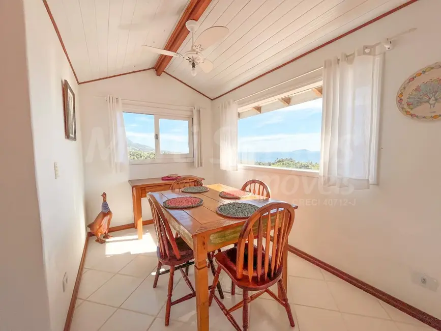 Foto 6 de Casa com 4 quartos à venda, 203m2 em Ilhabela - SP