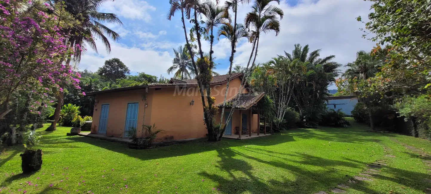 Foto 1 de Casa com 3 quartos à venda, 276m2 em Ilhabela - SP