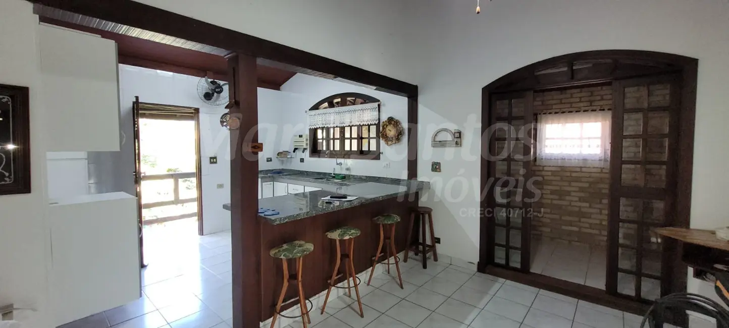 Foto 1 de Casa com 3 quartos à venda, 102m2 em Ilhabela - SP