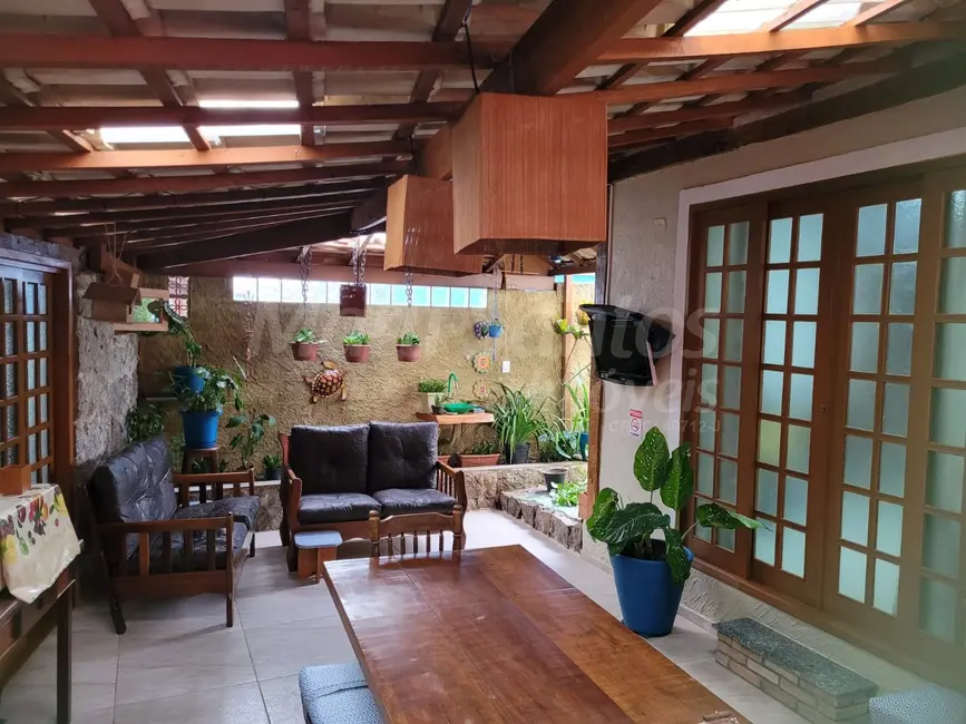 Foto 1 de Casa de Condomínio com 5 quartos à venda, 170m2 em Ilhabela - SP