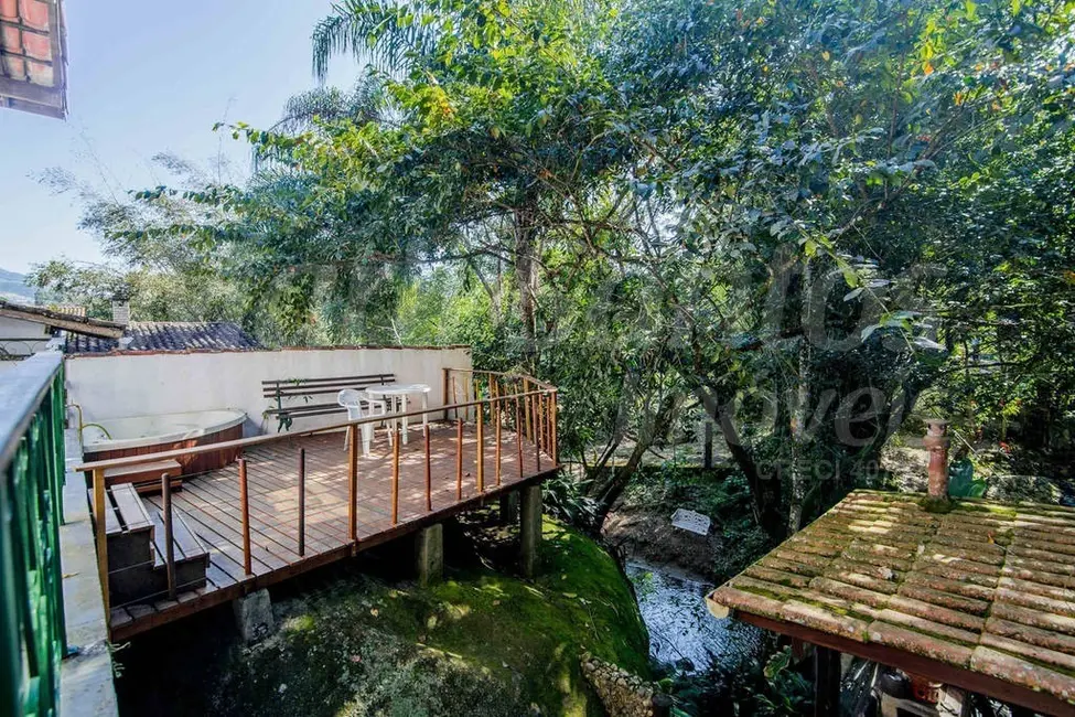 Foto 9 de Casa com 5 quartos à venda, 197m2 em Ilhabela - SP