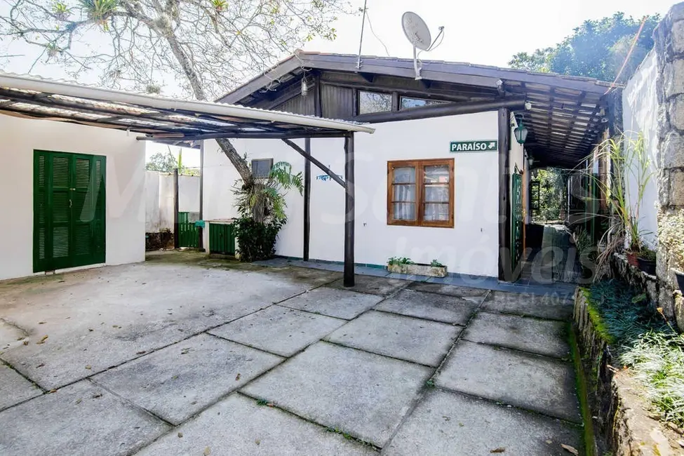 Foto 2 de Casa com 5 quartos à venda, 197m2 em Ilhabela - SP