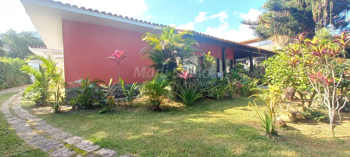 Foto 2 de Casa com 4 quartos à venda, 403m2 em Ilhabela - SP