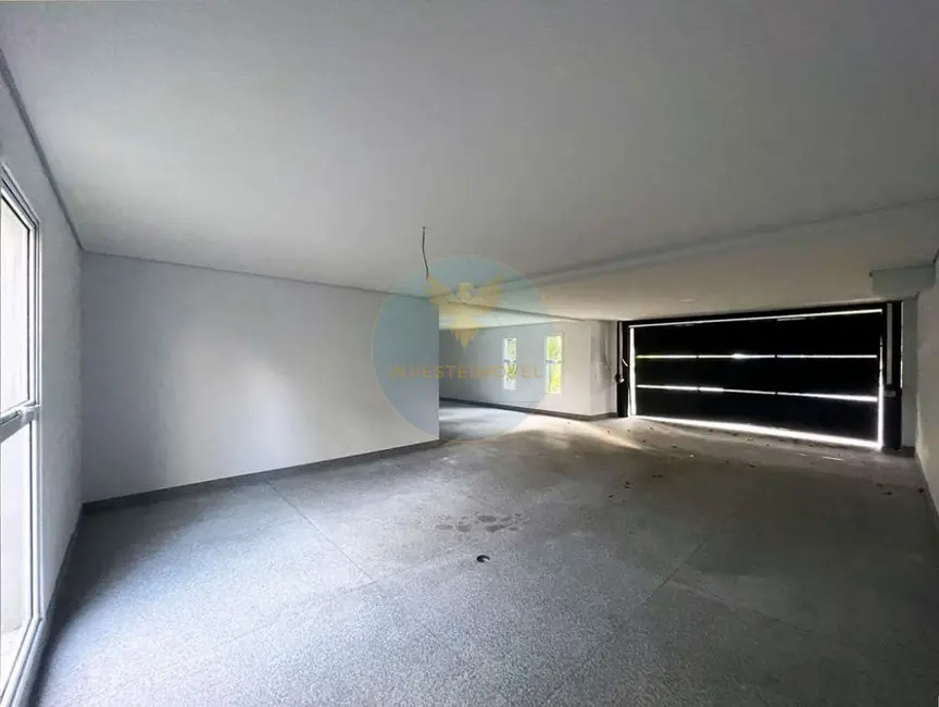 Casa de Condomínio com 4 quartos à venda, 436m2 em Granja Viana, Carapicuiba - SP - imagem 5 Foto 5 de Casa de Condomínio com 4 quartos à venda, 436m2 em Granja Viana, Carapicuiba - SP