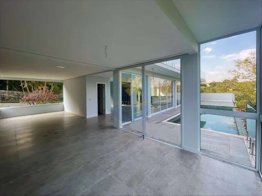 Casa de Condomínio com 4 quartos à venda, 436m2 em Granja Viana, Carapicuiba - SP - imagem 9 Foto 9 de Casa de Condomínio com 4 quartos à venda, 436m2 em Granja Viana, Carapicuiba - SP