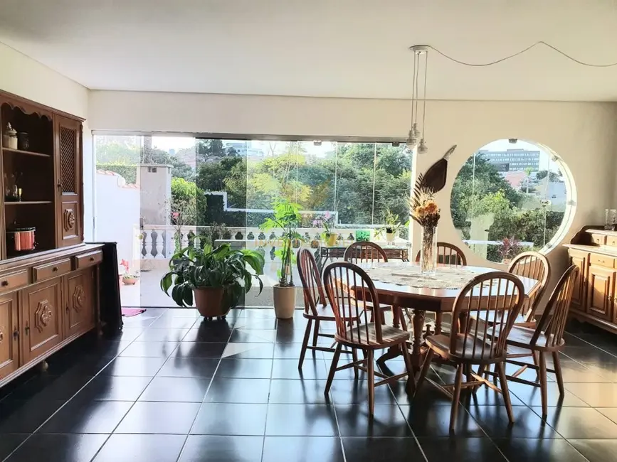 Foto 3 de Casa de Condomínio com 3 quartos à venda, 320m2 em Granja Viana, Cotia - SP