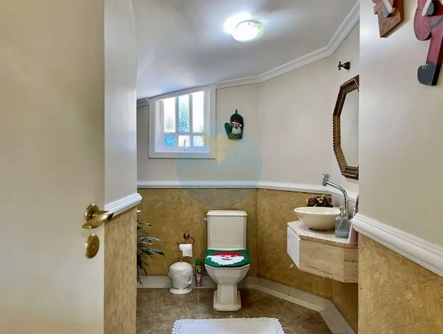 Casa de Condomínio com 4 quartos à venda, 632m2 em Granja Viana, Cotia - SP - imagem 9 Foto 9 de Casa de Condomínio com 4 quartos à venda, 632m2 em Granja Viana, Cotia - SP