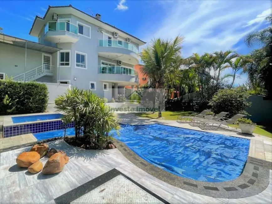 Foto 1 de Casa de Condomínio com 4 quartos à venda, 410m2 em Embu Das Artes - SP