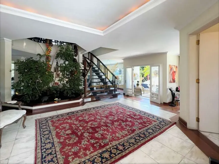 Casa de Condomínio com 4 quartos à venda, 752m2 em Granja Viana, Carapicuiba - SP - imagem 5 Foto 5 de Casa de Condomínio com 4 quartos à venda, 752m2 em Granja Viana, Carapicuiba - SP