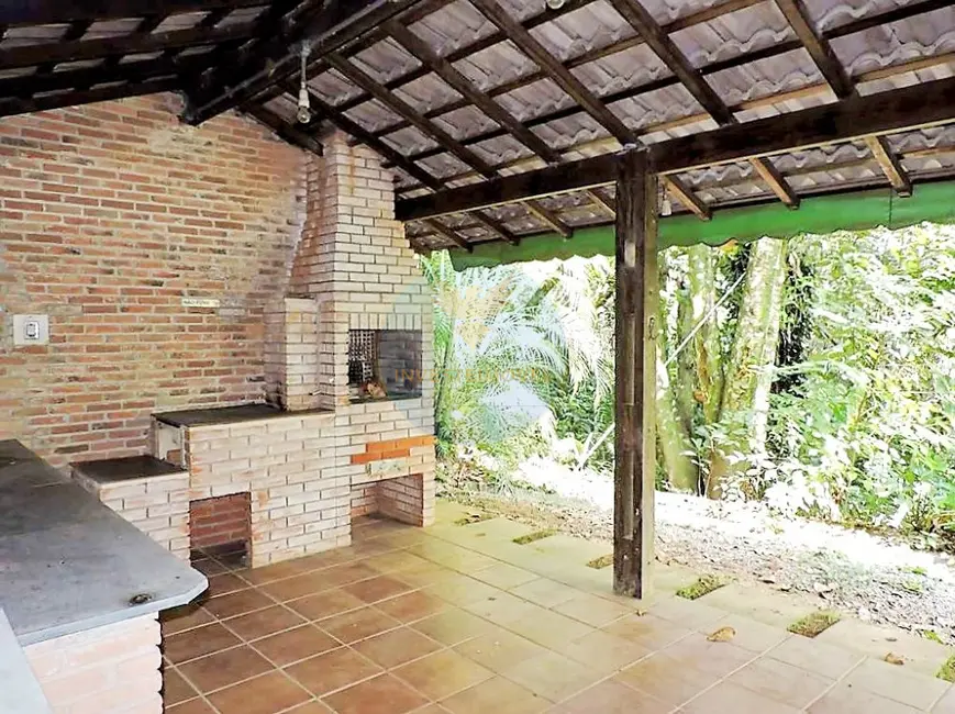 Foto 8 de Casa de Condomínio com 3 quartos à venda, 373m2 em Jandira - SP