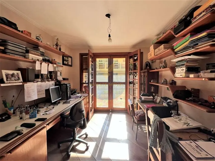 Casa de Condomínio com 4 quartos à venda, 395m2 em Granja Viana, Cotia - SP - imagem 8 Foto 8 de Casa de Condomínio com 4 quartos à venda, 395m2 em Granja Viana, Cotia - SP