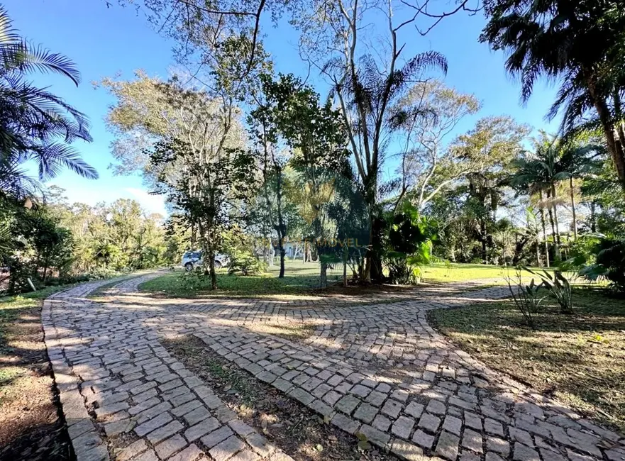 Terreno / Lote à venda, 10490m2 em Granja Viana, Carapicuiba - SP - imagem 8 Foto 8 de Terreno / Lote à venda, 10490m2 em Granja Viana, Carapicuiba - SP